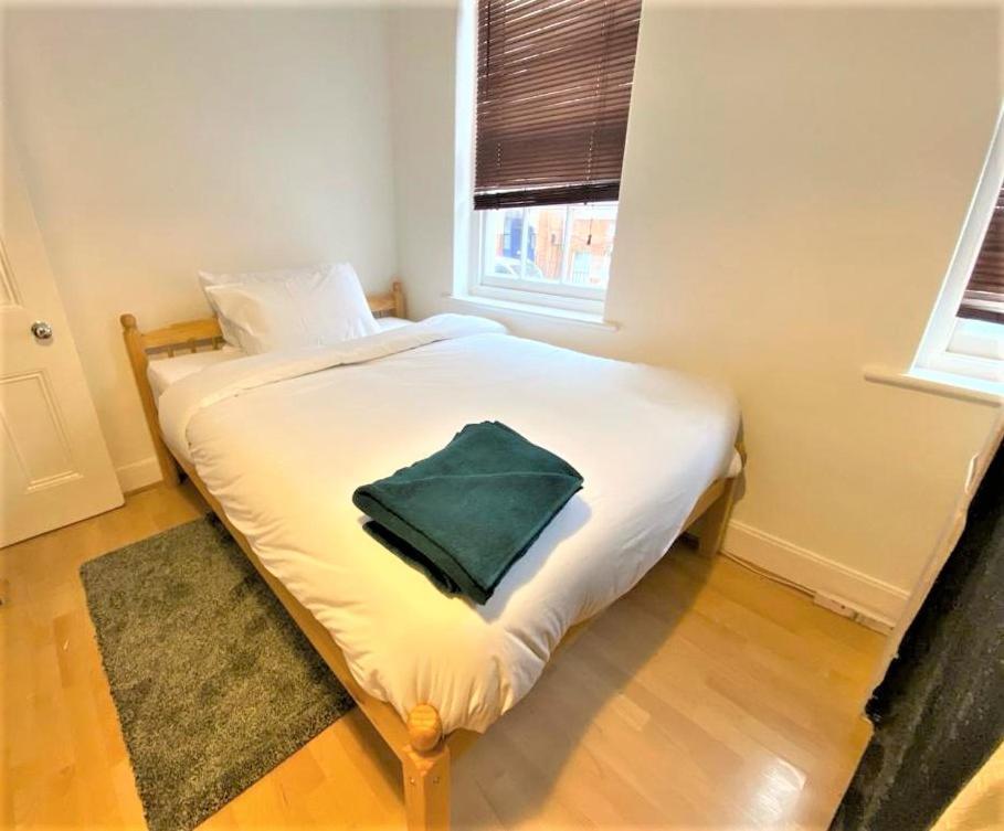 Smart 1 Bedroom Apartment In The City - Islington Londra Esterno foto